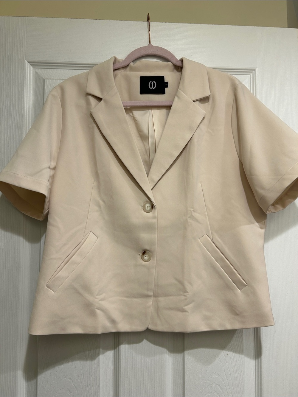 Short Sleeve Cream Blazer Jacket